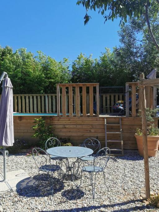 Maison Avec Piscine Dans Village Provencal. Courthézon Zewnętrze zdjęcie